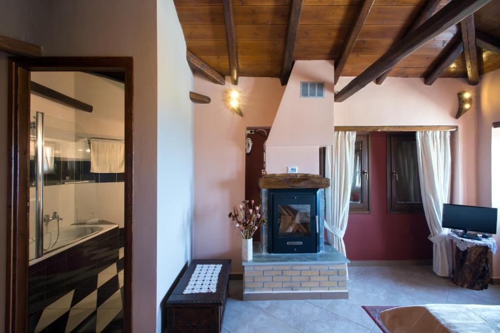 Hotel Mansion Terpou Áyios Vlásios Pokoj fotografie